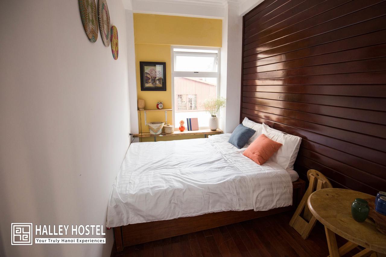 Halley Hostel Hanoi Exteriör bild