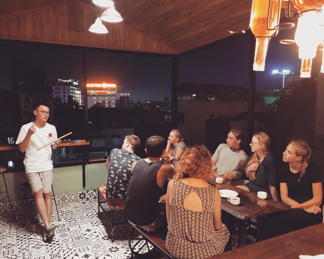 Halley Hostel Hanoi Exteriör bild
