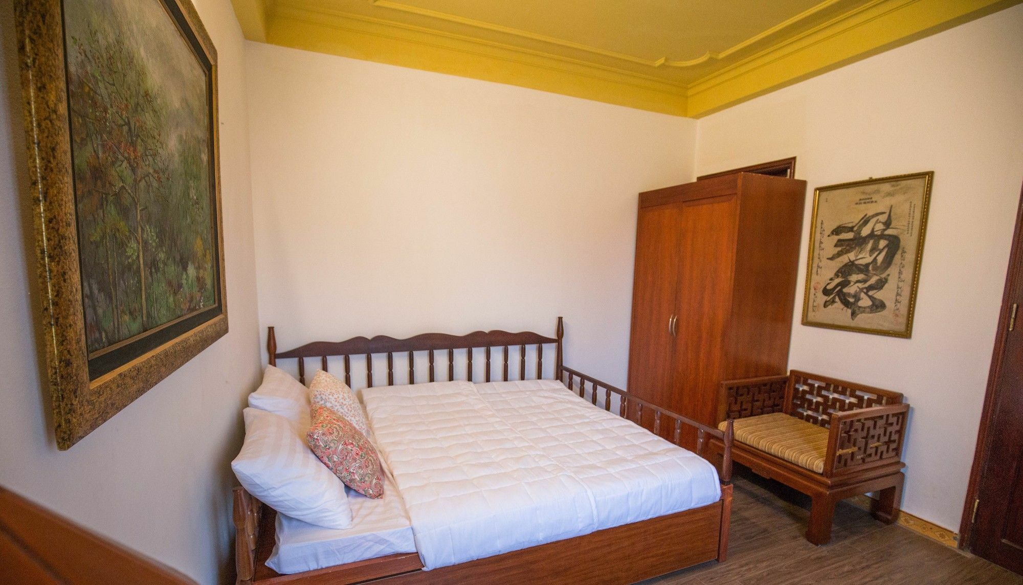 Halley Hostel Hanoi Exteriör bild